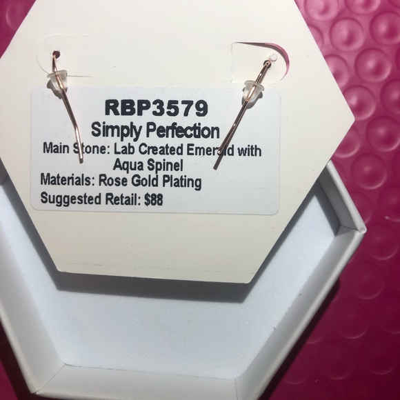 Earrings - Picture 2 of 2